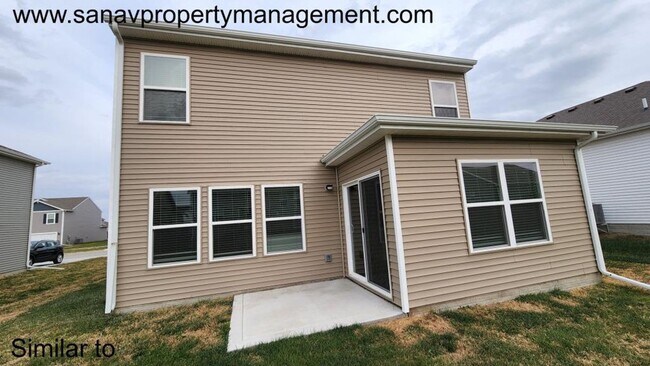 Foto del edificio - Spacious 4-Bedroom, 2.5-Bath Home in Ankeny