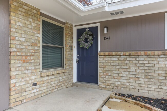 Foto del edificio - 7541 Old Spanish Trl