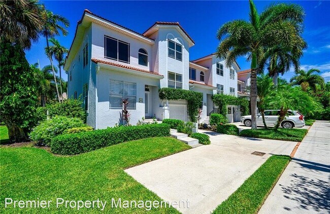 Building Photo - 3 br, 3 bath House - 968 5th Street S #6