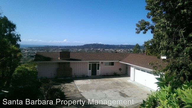 Building Photo - 4 br, 2 bath House - 825 Alameda Padre Serra