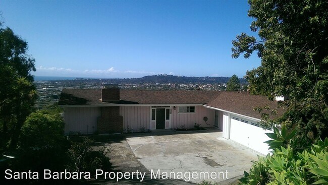 Foto del edificio - 4 br, 2 bath House - 825 Alameda Padre Serra