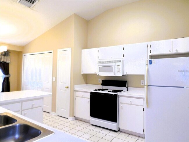 Foto del edificio - 1802 Durkee Pl