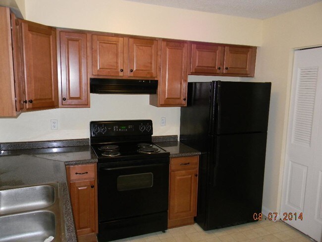 Foto del edificio - 6137 Bent Tree Ct