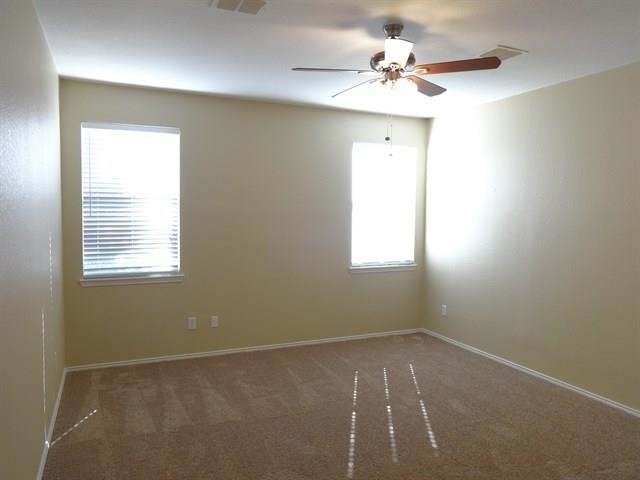Building Photo - 8201 Hidden Path Ln