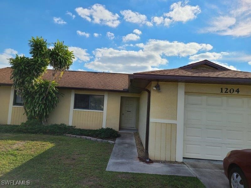 Primary Photo - 1204 Diplomat Pkwy E
