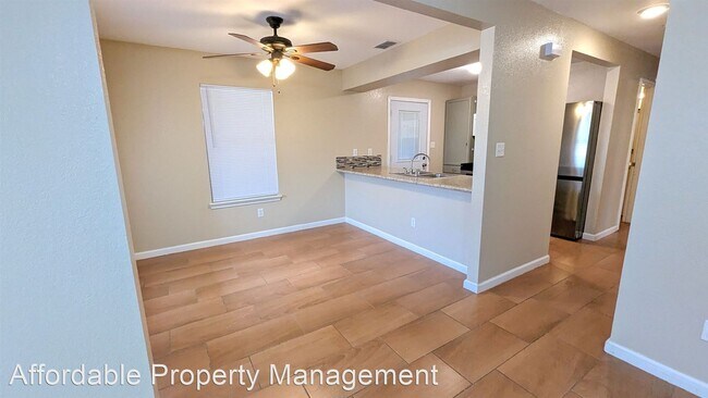 Building Photo - 4 br, 2 bath House - 1207 Julissa Dr.
