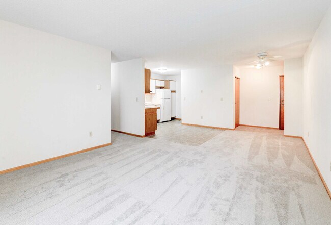 Sala de estar - Lake Pointe Apartments