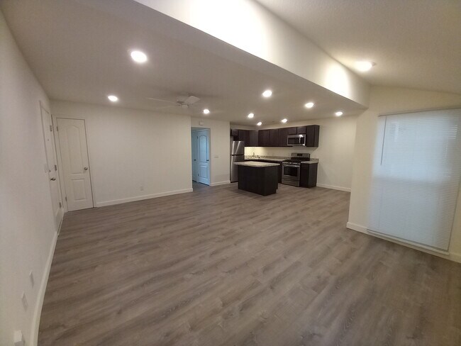 Foto del edificio - 23 Sugar Maple Ln