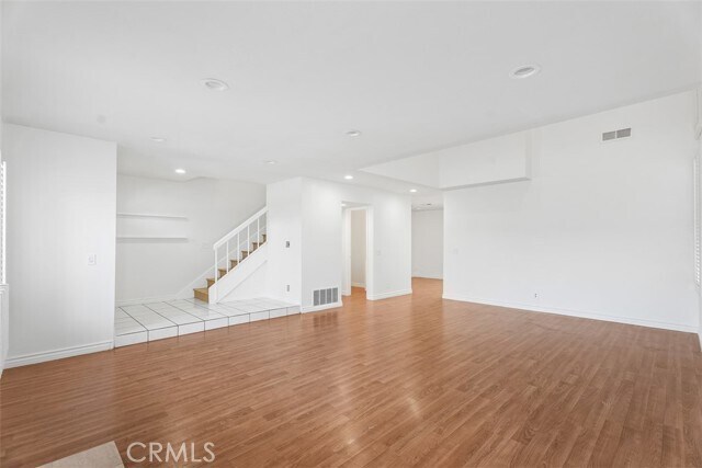 Building Photo - 20 Wintergreen