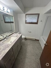 Building Photo - 24166 Oak Ct