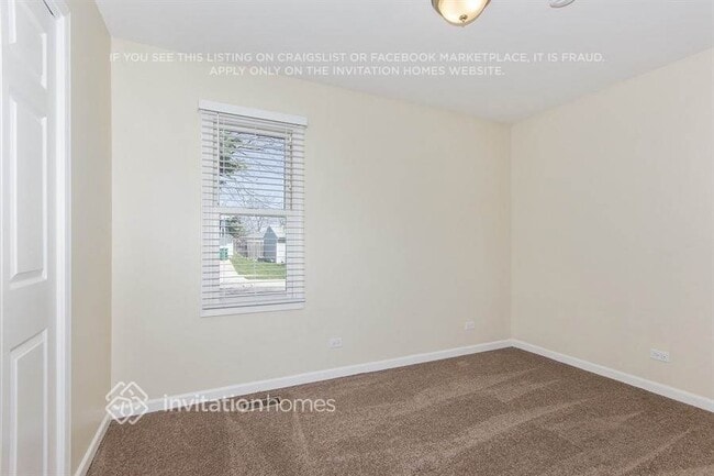 Building Photo - 401 Tallman Ave