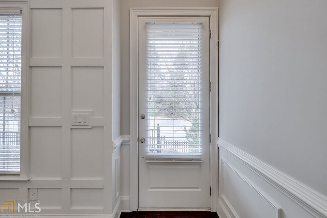 Foto del edificio - 453 Alderwood St