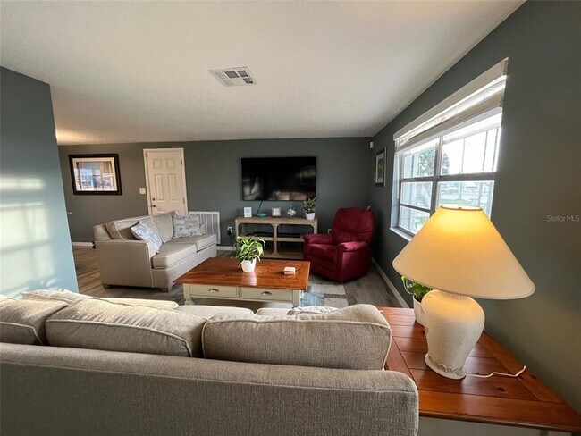 Building Photo - 13604 Evelane Dr