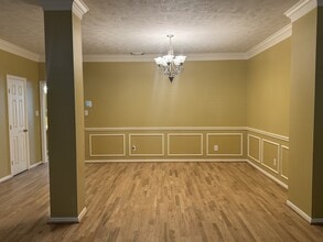 Building Photo - 3809 Brinkman St