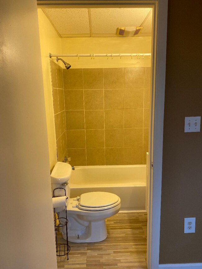 5510 Gwynn Oak Ave Unit 1C 5510 Gwynn Oak Ave, Baltimore, MD 21207