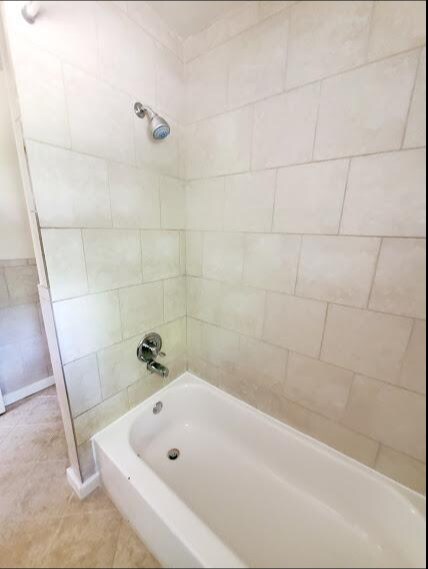 Foto del edificio - 1922 Oak Hill Ln