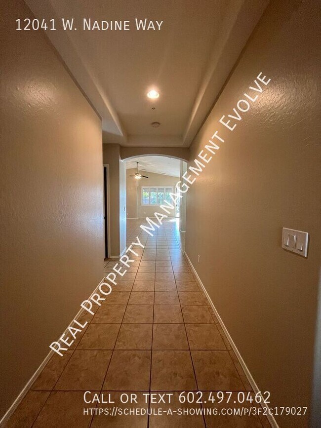 Foto del edificio - Nice Peoria Home