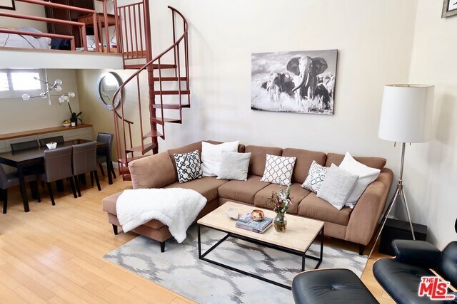 Foto del edificio - 243 Ocean Park Blvd