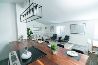 Building Photo - 3563 Angwin Dr