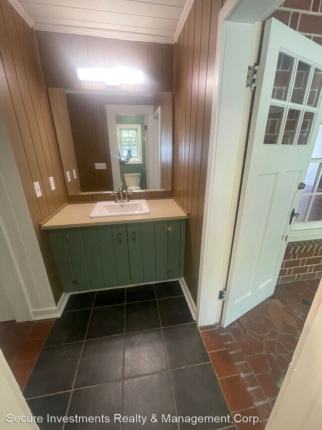 Building Photo - 3 br, 3 bath House - 1326 NW 10th Avenue