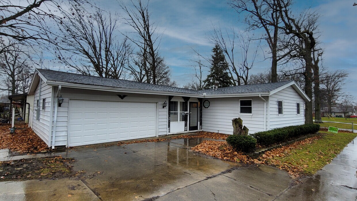Primary Photo - 857 Brendonwood Dr