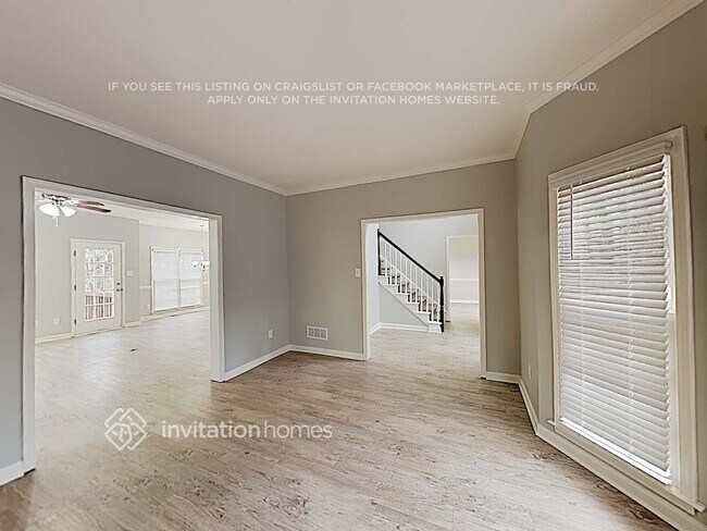 Foto del edificio - 3620 Broken Arrow Dr