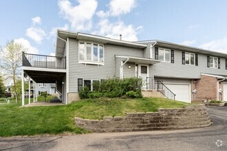Building Photo - 14784 Lower Endicott Way