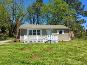 Building Photo - 6335 Hansley Dr