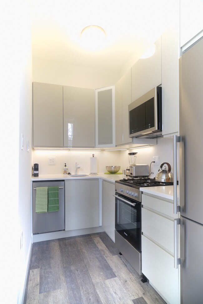 Foto del edificio - 3003 P St NW 302