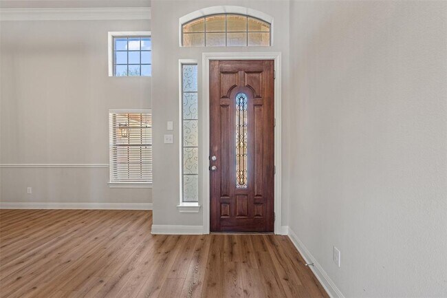 Foto del edificio - 7905 Tusman Dr