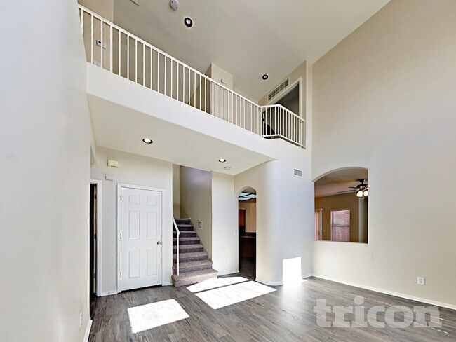 Foto del edificio - 10508 W Coronado Rd