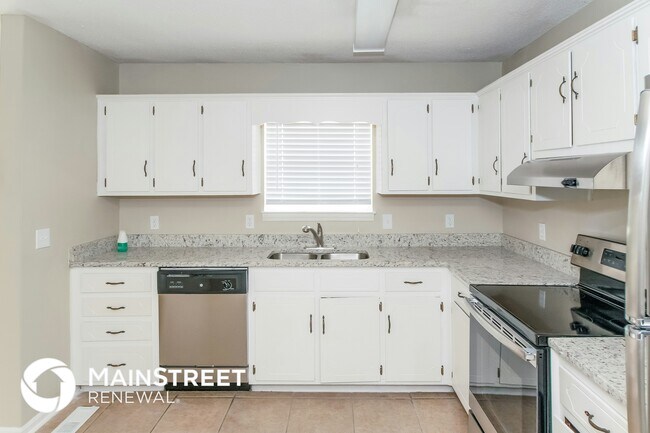 Foto del edificio - 320 Willow Glen Ct