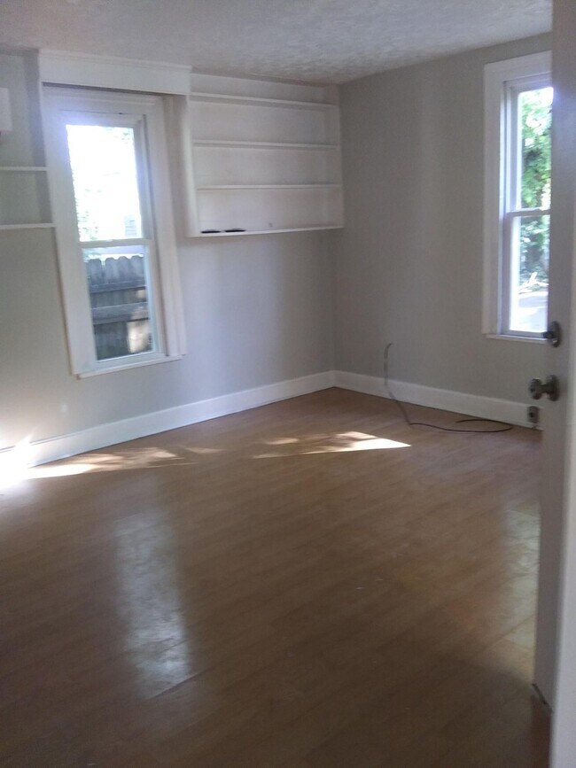 Photo - 710 Belleaire Ave House