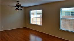 Foto del edificio - 7211 Autumn Day Ct