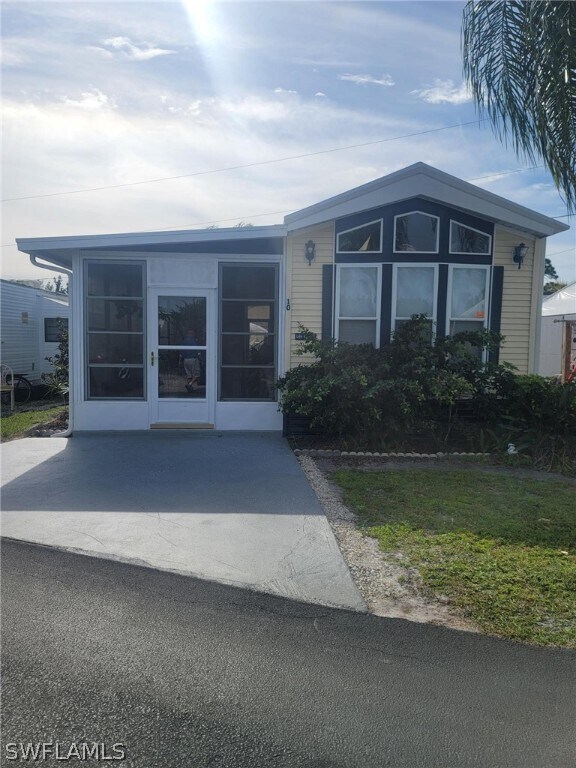 Foto principal - 15175 Stringfellow Rd