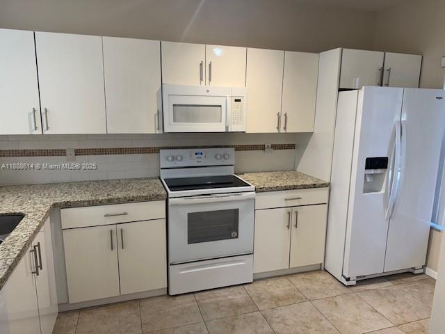 Building Photo - 12122 SW 2nd St