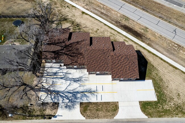 Foto del edificio - 1291 N Curtis Ct