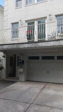 Building Photo - 316 Linden Ave