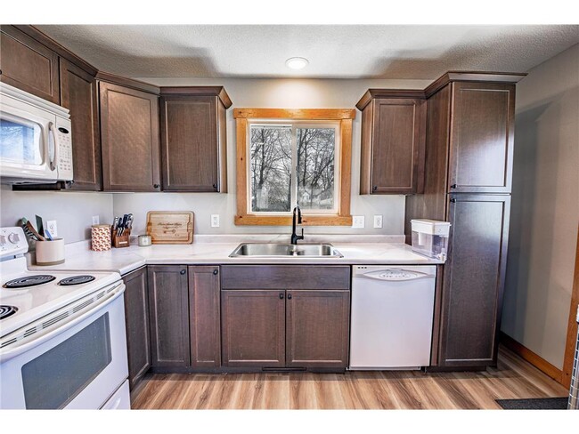 Building Photo - 1314 10th St N