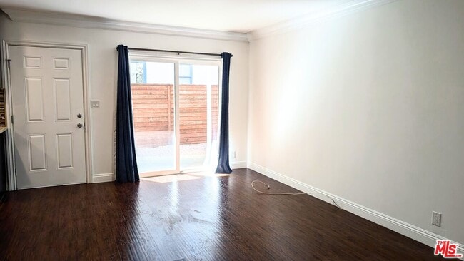 Building Photo - 1728 S Robertson Blvd