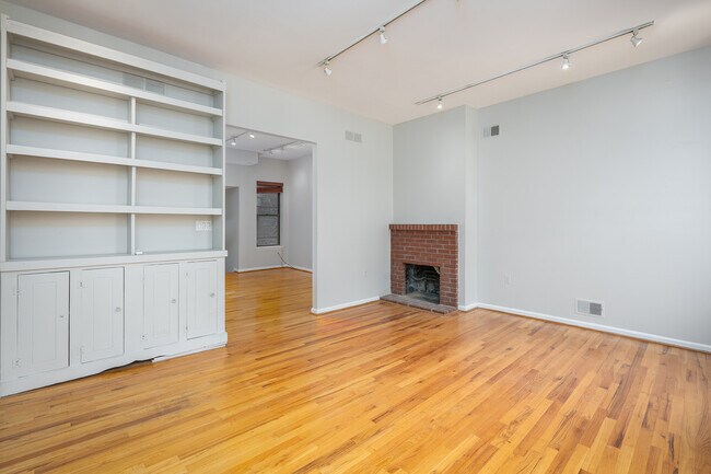 Foto del edificio - 1519 Park Ave