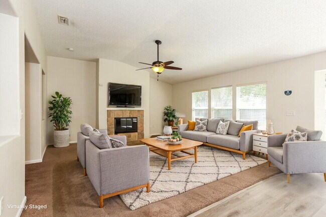 Foto del edificio - 11390 Emma Oaks Ln