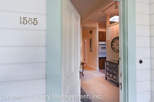 Foto del edificio - 2 br, 1 bath House - 1585 Laurel Street
