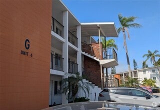 Building Photo - 2340 Canal Dr