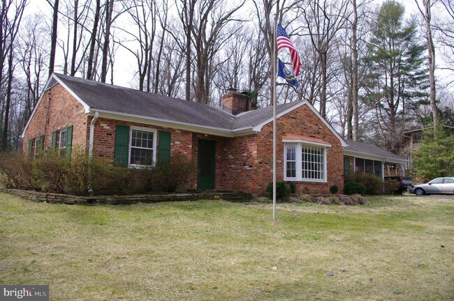 Foto del edificio - 9001 Glenbrook Rd