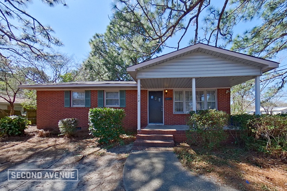 Primary Photo - 1934 Wayne Ln
