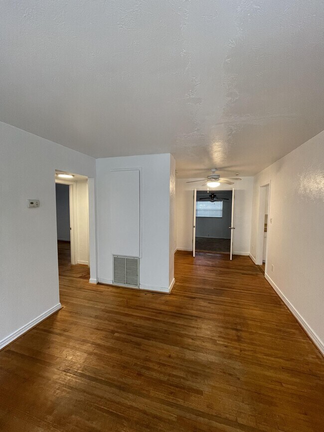 9 E Steele St, Orlando, FL 32804 House Rental in Orlando, FL