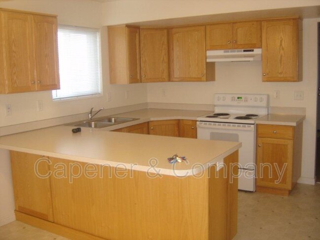 Building Photo - 15090 N 5400 W