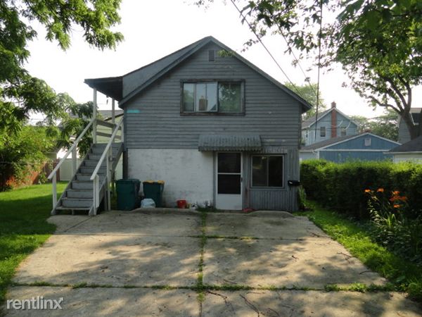 Primary Photo - 51130 Taylor St