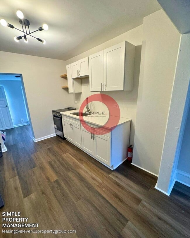 Photo - Cozy 3 bedroom 1 bath house with open 1st ...